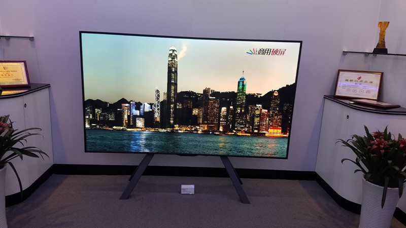 性价比最高尺寸最大的电视是98寸吗？液晶