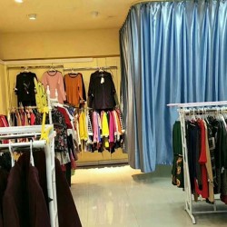女装加盟价格-伊曼霏女装工厂店专业提供女装加盟连锁