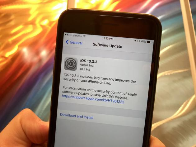 苹果正式关闭iOS 10.3.2验证通道